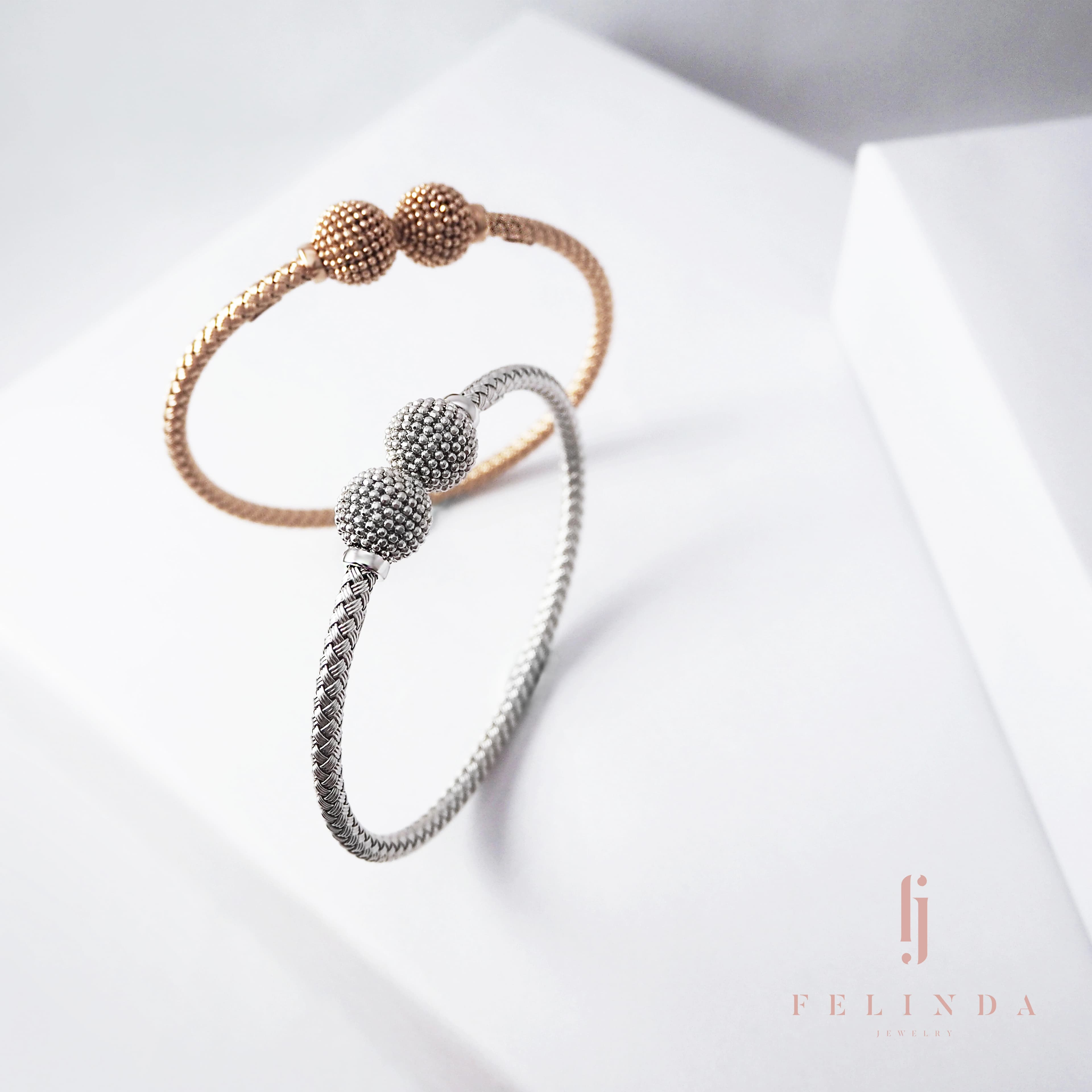 FJ Insta 18k Pop Bangle
