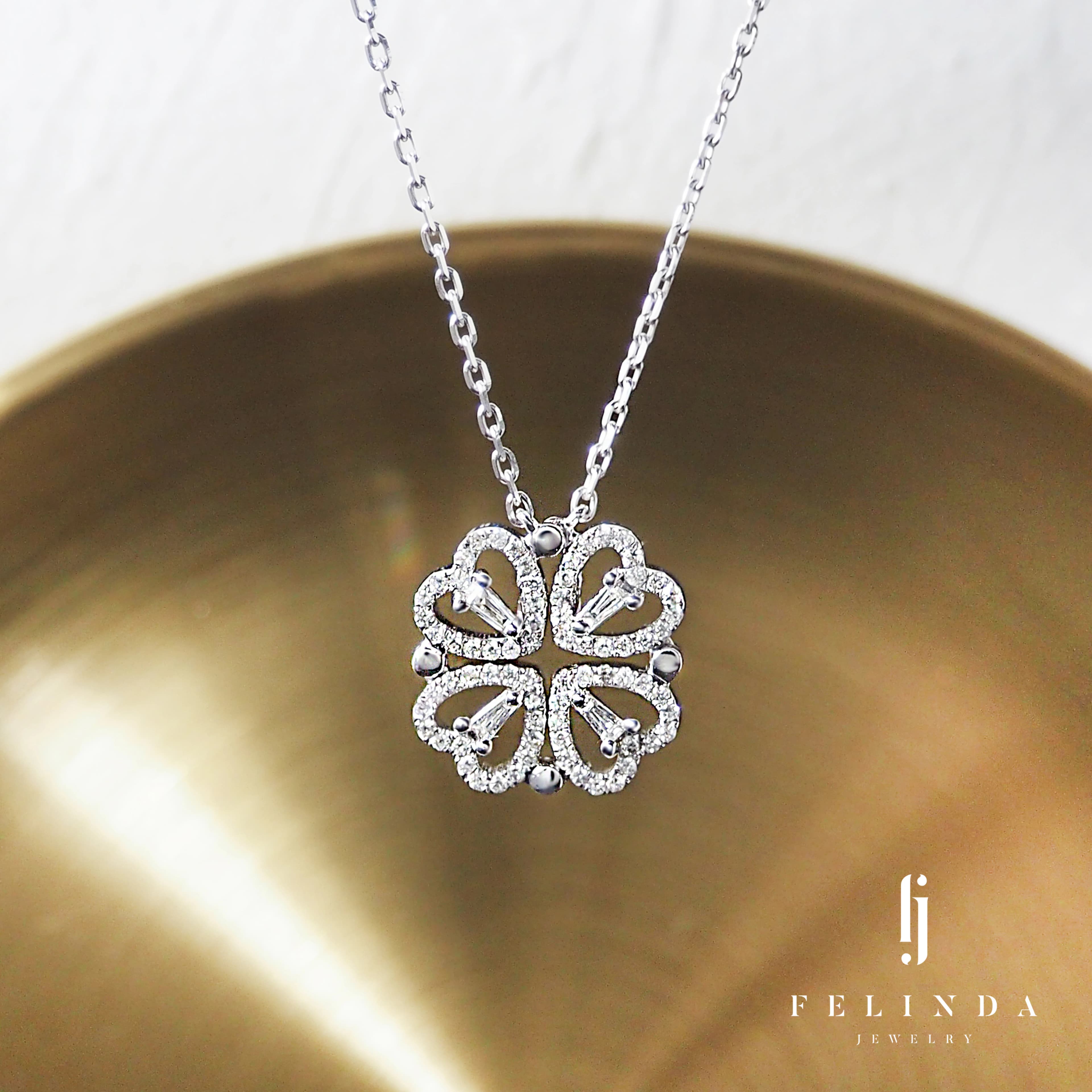 FJ Insta 4 Leaves Pendant 2