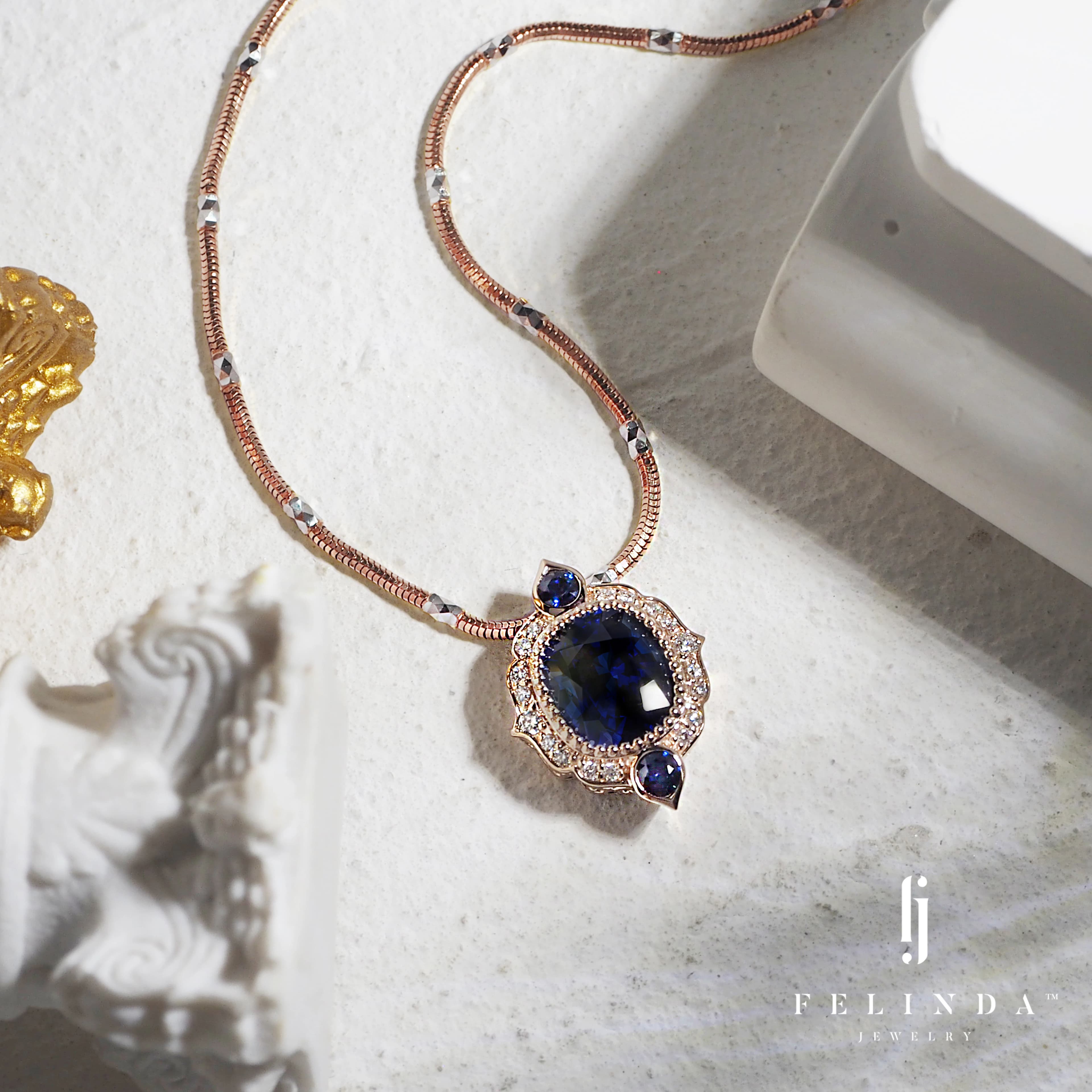 FJ Insta Bi Color Sapphire Pendant