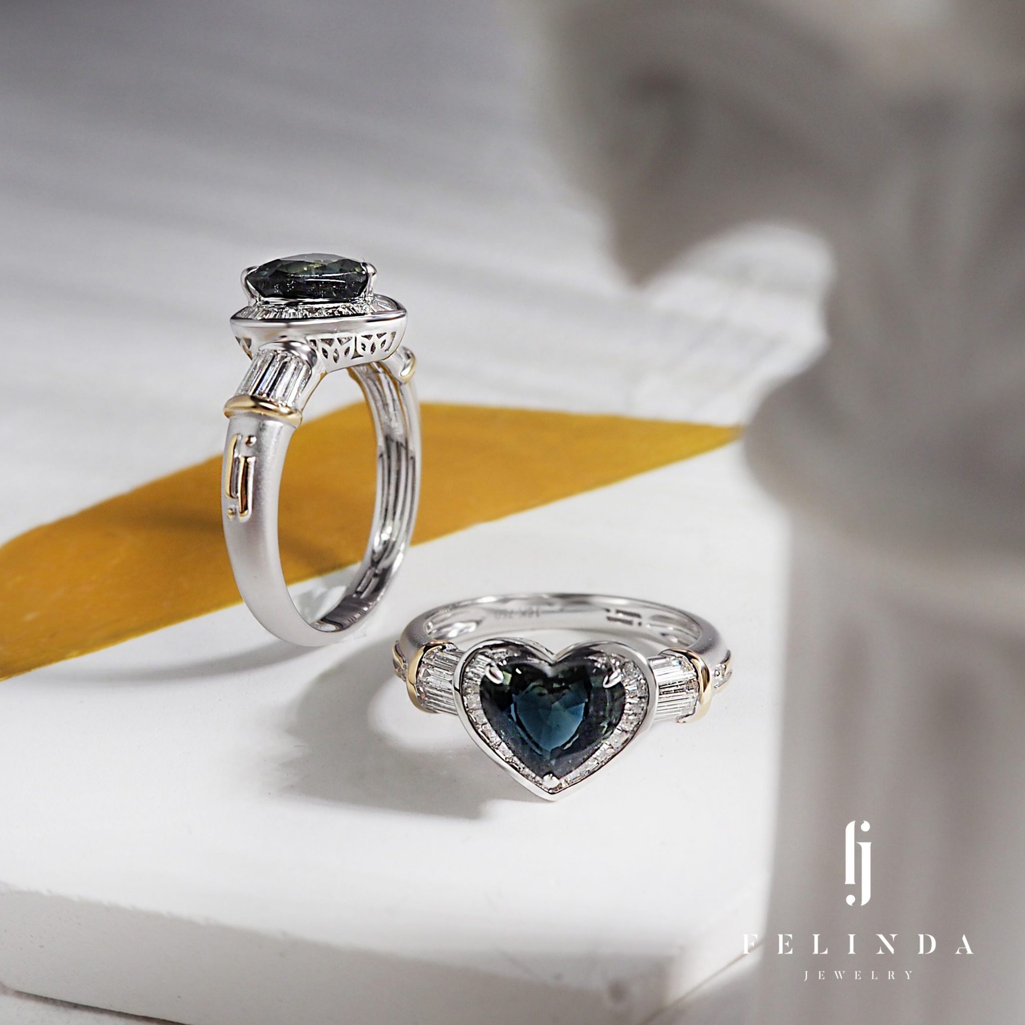 18K Bi Colour Heart Sapphire Vintage Ring