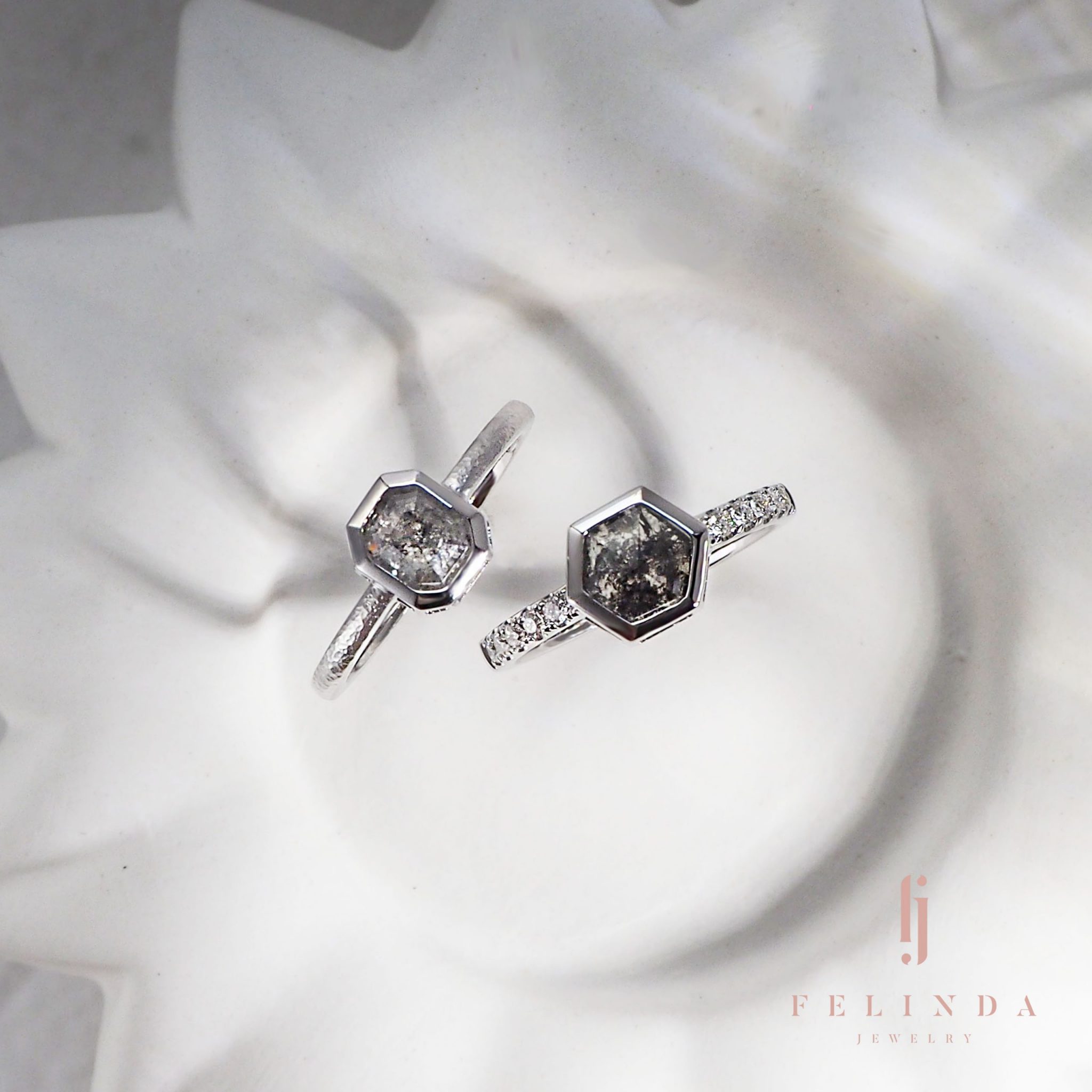 18K Salt and Pepper Rings