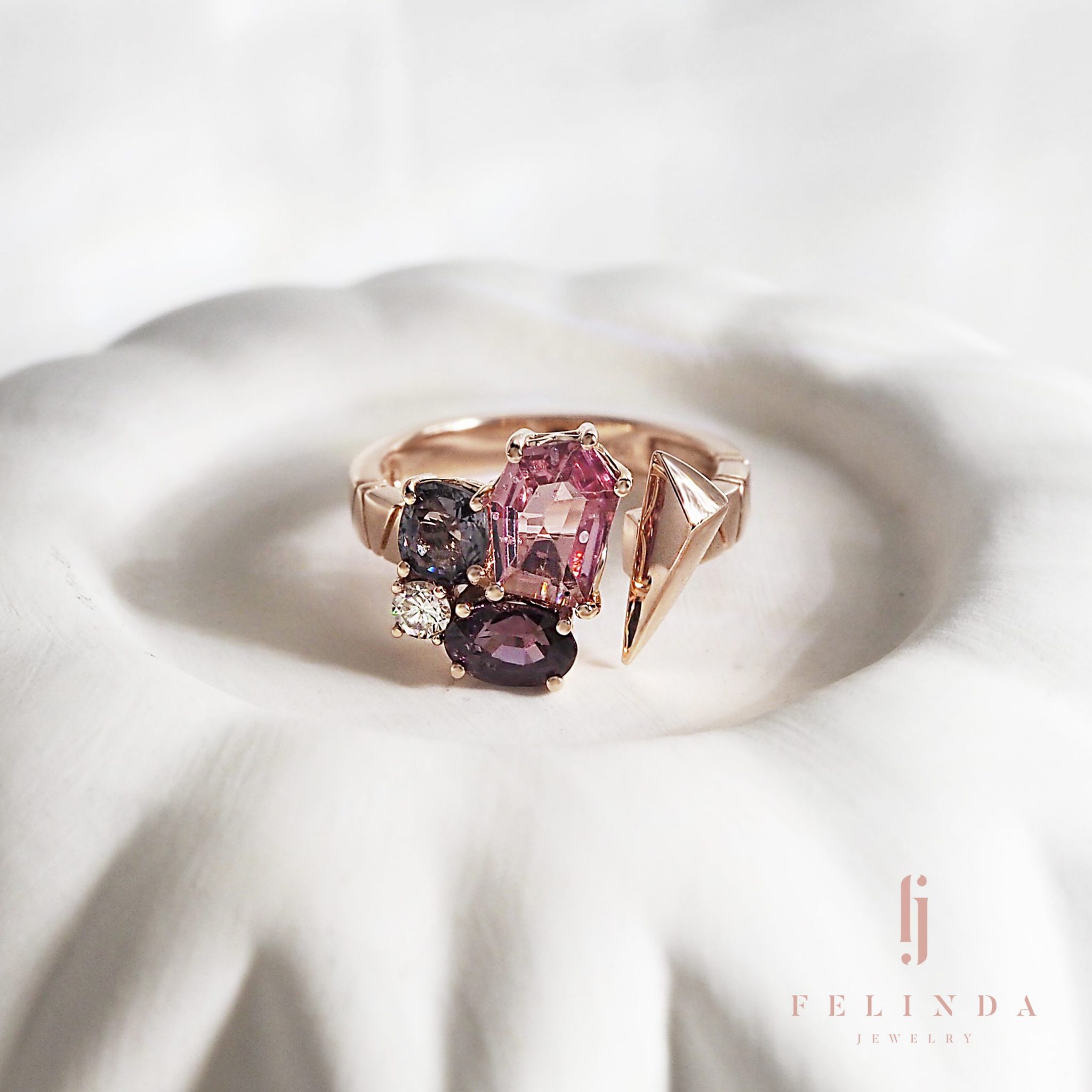 18K Spinel Ring